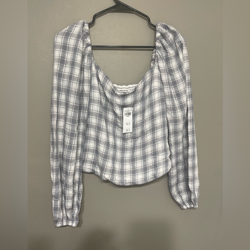 Abercrombie and Fitch NWT Plaid Square Neck‎ Smocked Top Size M